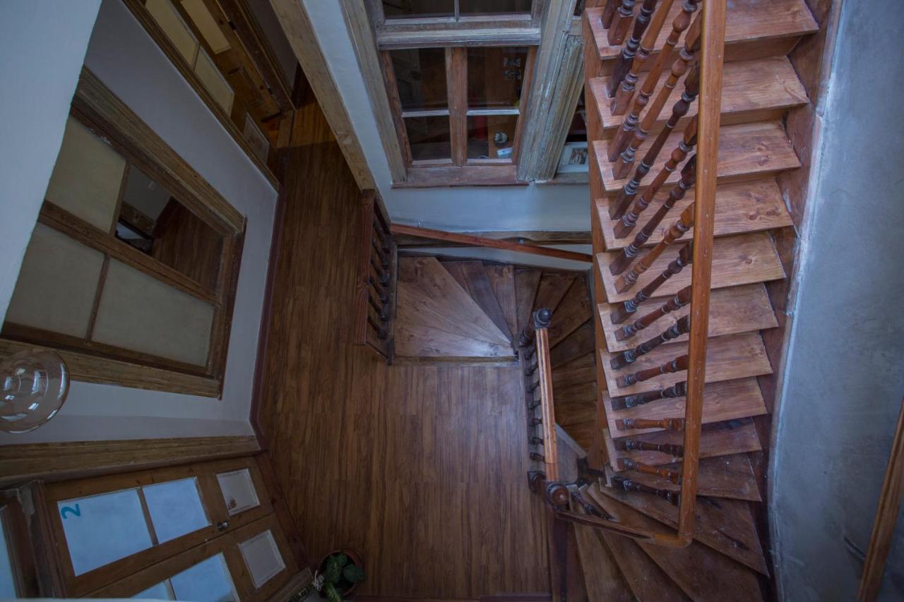 ホテル Casa Lastra ヴァルパライソ エクステリア 写真